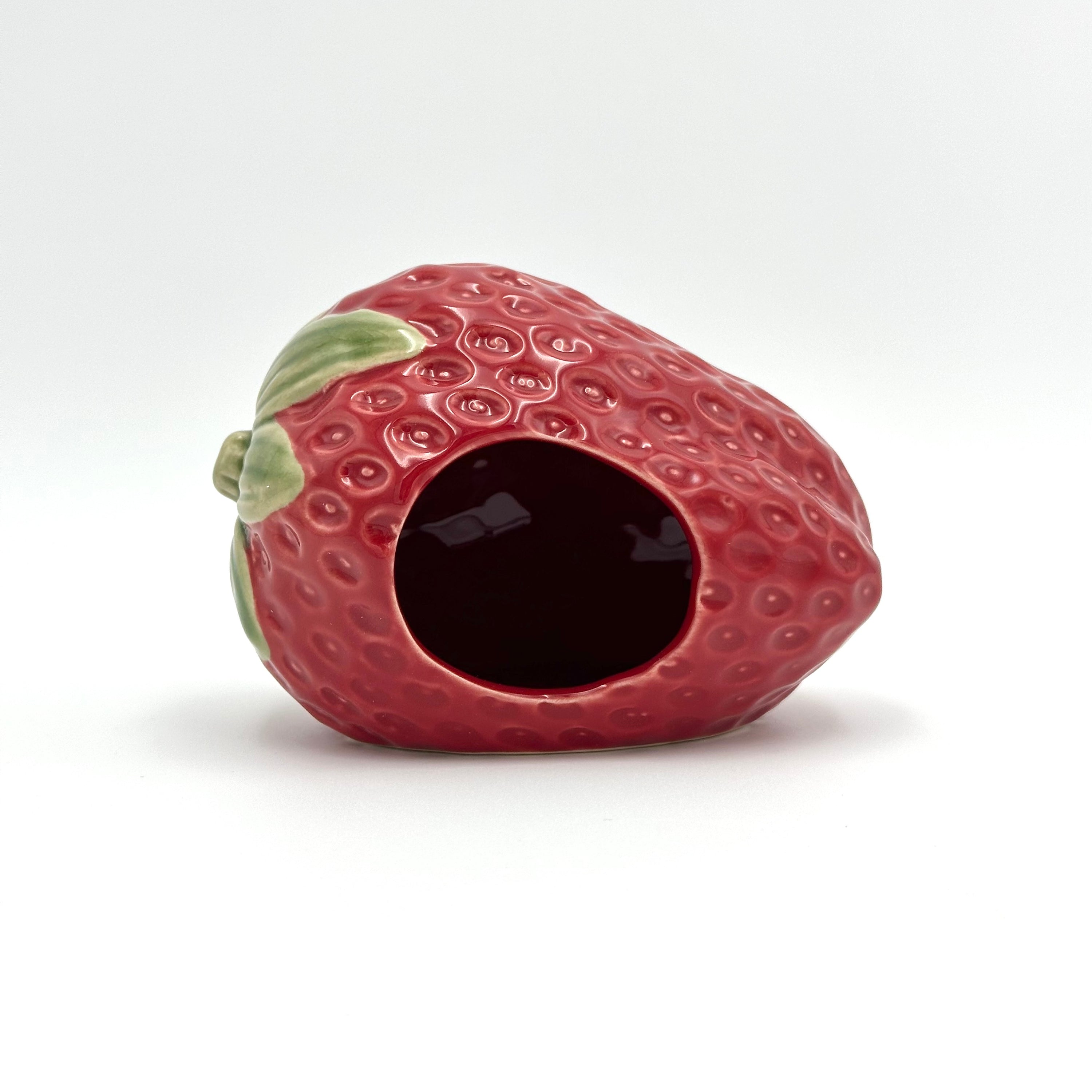 Strawberry hideout