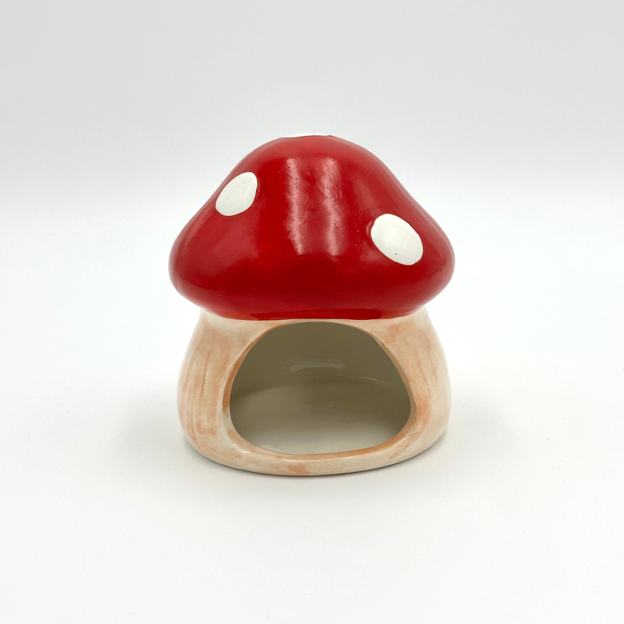 Mushroom hideout