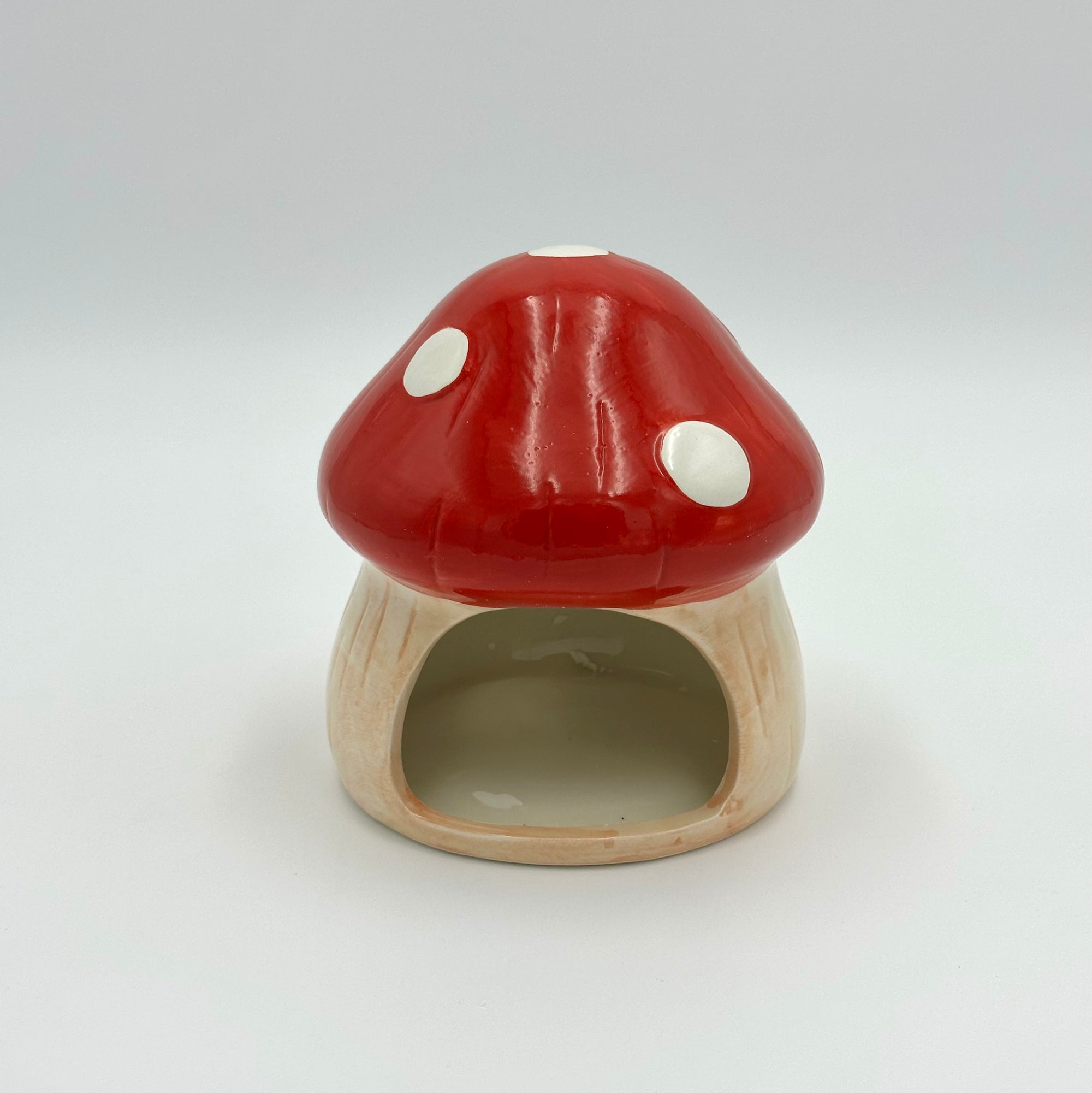 Mushroom hideout
